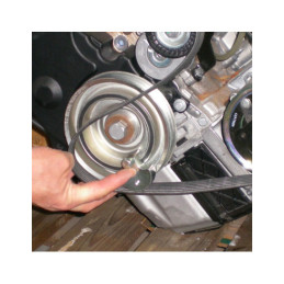 OUTIL UNIVERSEL DE FIXATION DE CEINTURE EXTENSIBLE