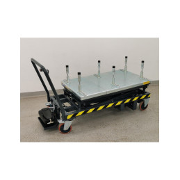 SET D'ACCESSOIRES POUR TABLE ELEVATRICE