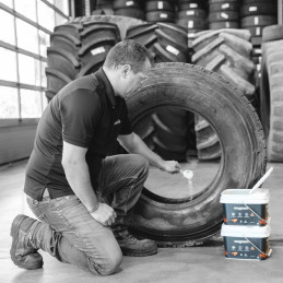 Seau de vrac de 8 kg de Billes d'équilibrage pour pneus magnum+