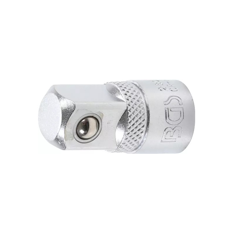 Adaptateur de clé à douille | femelle 10 mm (3/8") - mâle 12,5 mm (1/2") Adaptateur de clé à douille | femelle 10 mm (3/8") - mâle 12,5 mm (1/2")
